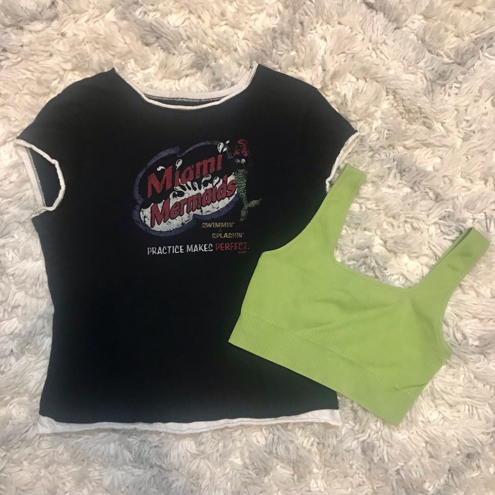 Retro Mermaid T Shirt Top Black And Joy Lab  Sports Bra Green